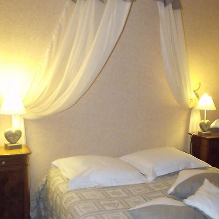 Relais Saint Louis, Logis Hotel Белем Екстериор снимка